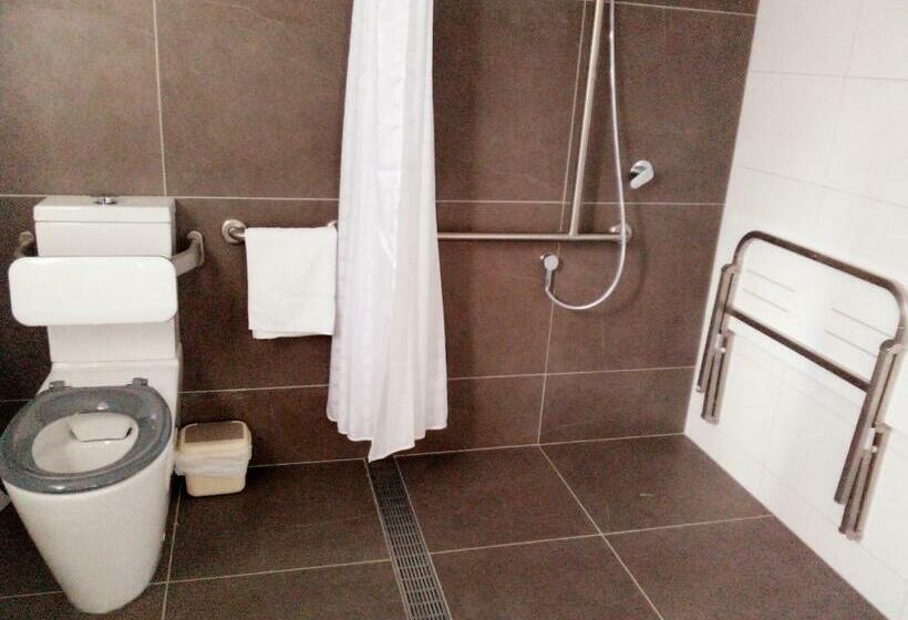 غرفة قياسية لذوى الاحتياجات الخاصة, Hive Hotel, Moruya
