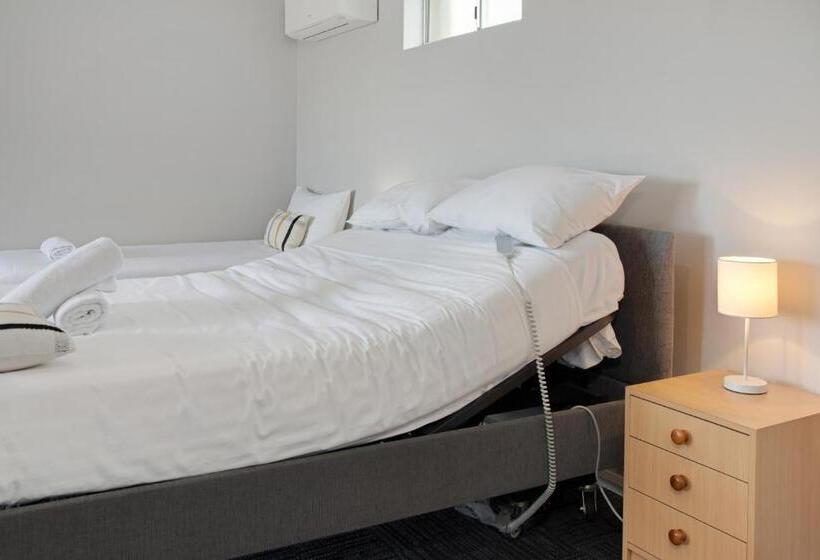 غرفة قياسية لذوى الاحتياجات الخاصة, Hive Hotel, Moruya