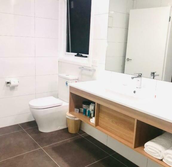 수피리어 패밀리 룸, Hive Hotel, Moruya