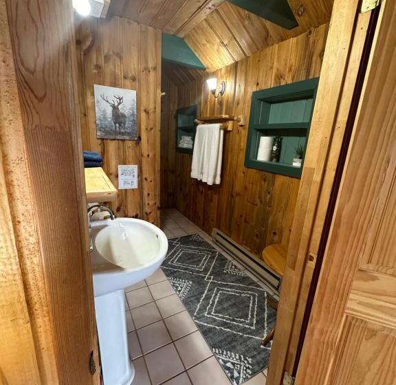 Номер Стандарт Вид на Сад, Mount Peale Country Inn