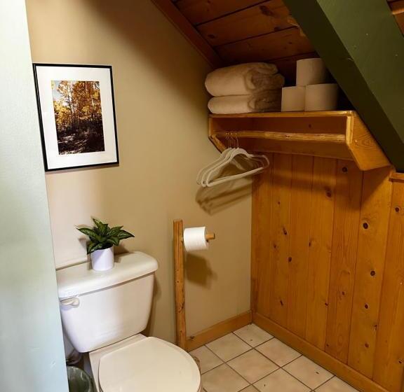 Номер Стандарт с Балконом, Mount Peale Country Inn