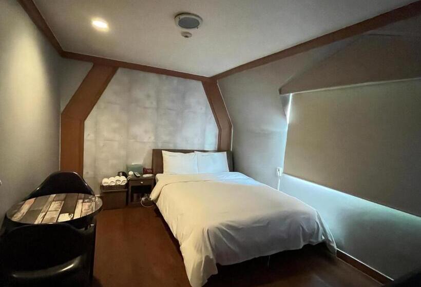 اتاق استاندارد, Gooreumseong Motel