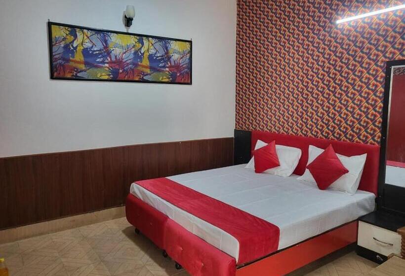 Номер Deluxe, Avexia Fun City Resort