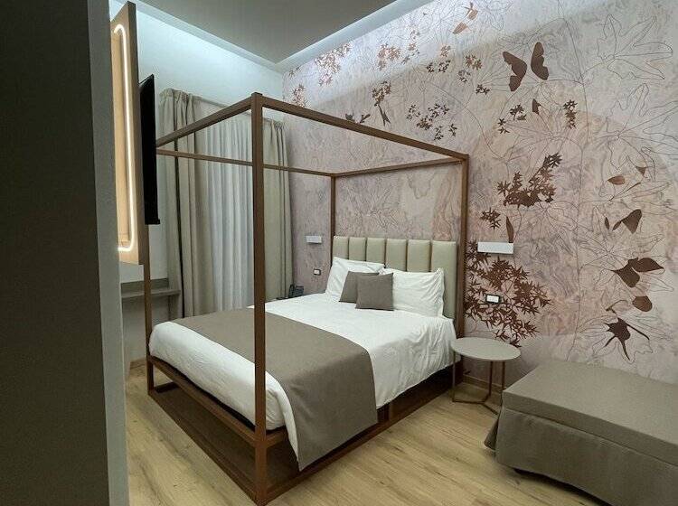 Номер Deluxe, Central Giacomini