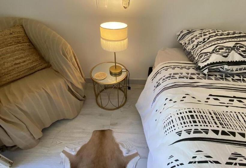 Suite with Terrace, Coliver   Coliving A La Réunion