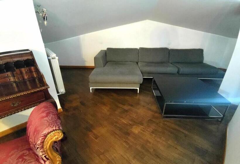 Полулюкс, Villa Eleganza Milano Bergamo Airport