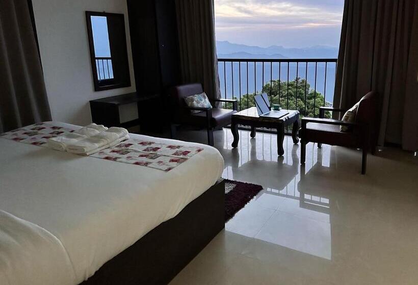 Люкс, Sky View Resorts