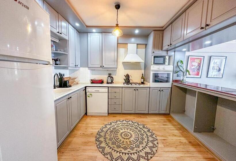 Люкс Кровать Кинг, The Next Suites