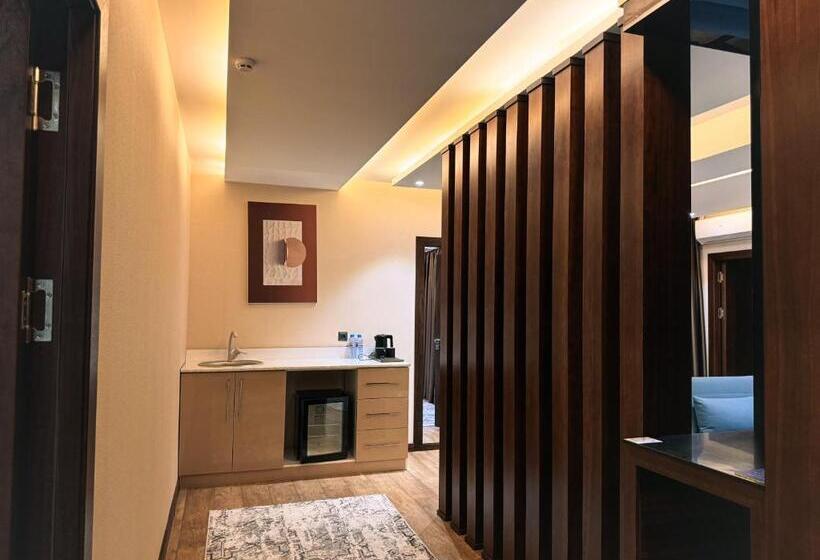 اتاق لوکس, Ziyorat Luxury