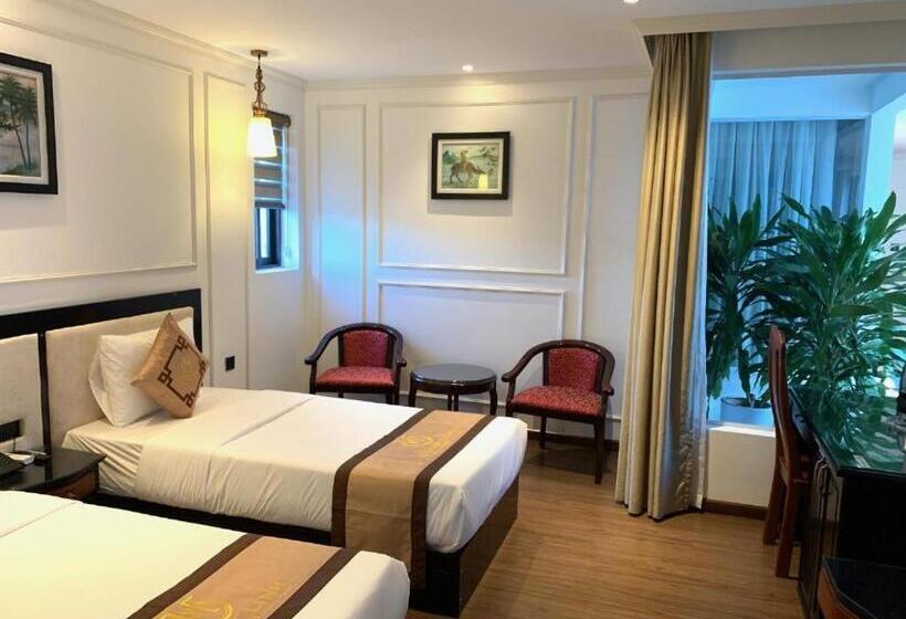 اتاق استاندارد با چشم‌انداز, Phong Nha Jasmine Hostel & Roof Top Bar