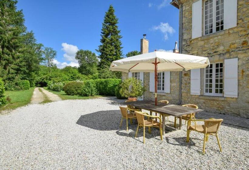 Номер Стандарт Вид на Сад, Domaine De Laguneaussan