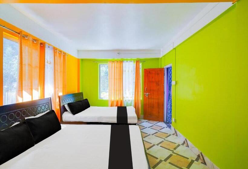 트리플 클래식 룸, Fabhotel Aliya
