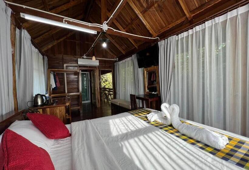 スタンダードルーム, บ้านสวนแก้วคำแพง Baan Suan Kaew Khampaeng