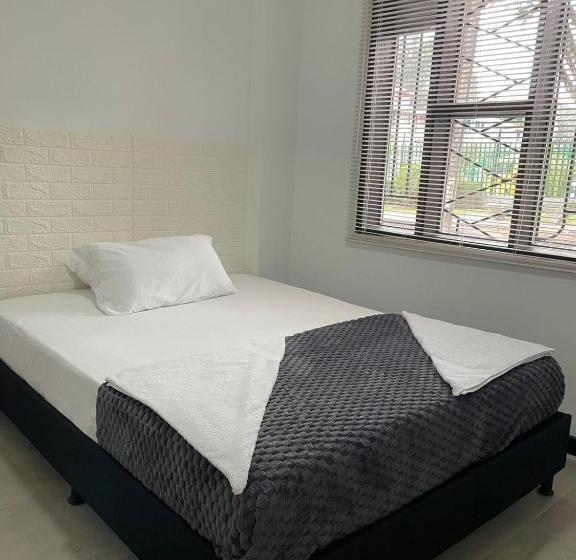 Номер Стандарт, Portobello La Ceja