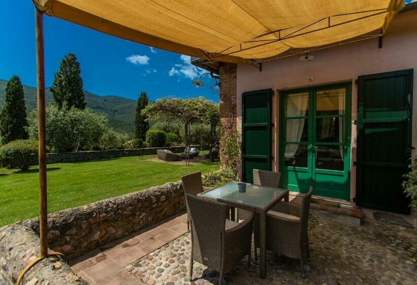 Номер Стандарт Трехместный, Country Relais La Mortella