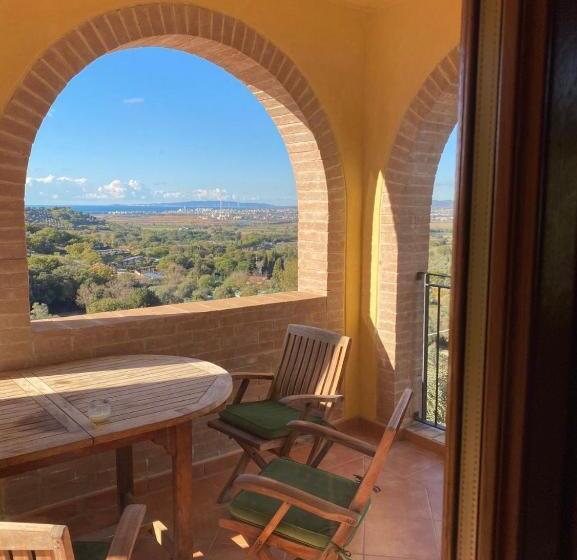 Апартаменты 2 Спальни, Madonna del Poggio