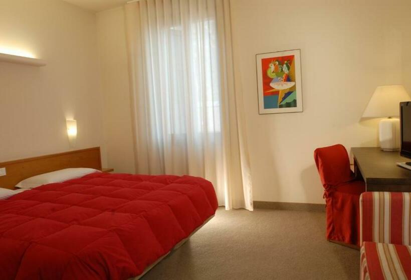 Номер Стандарт, Albergo Al Sole