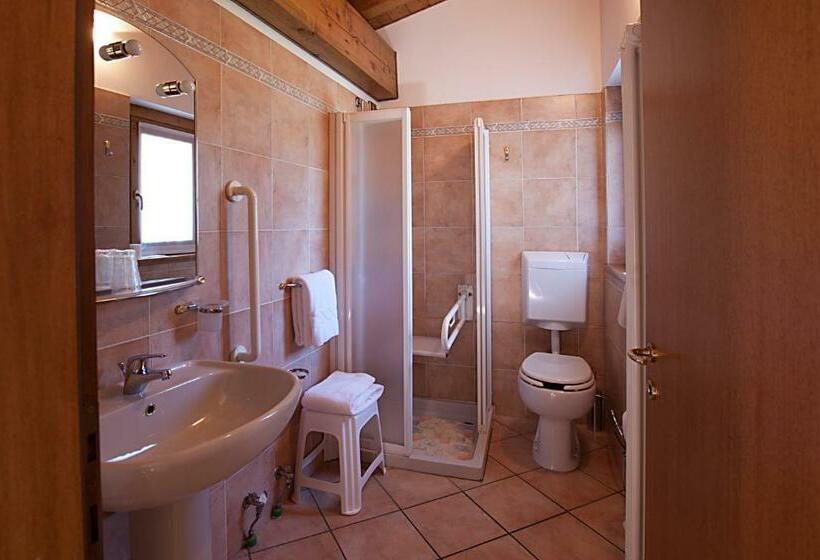 Номер Стандарт Трехместный, Albergo Milano
