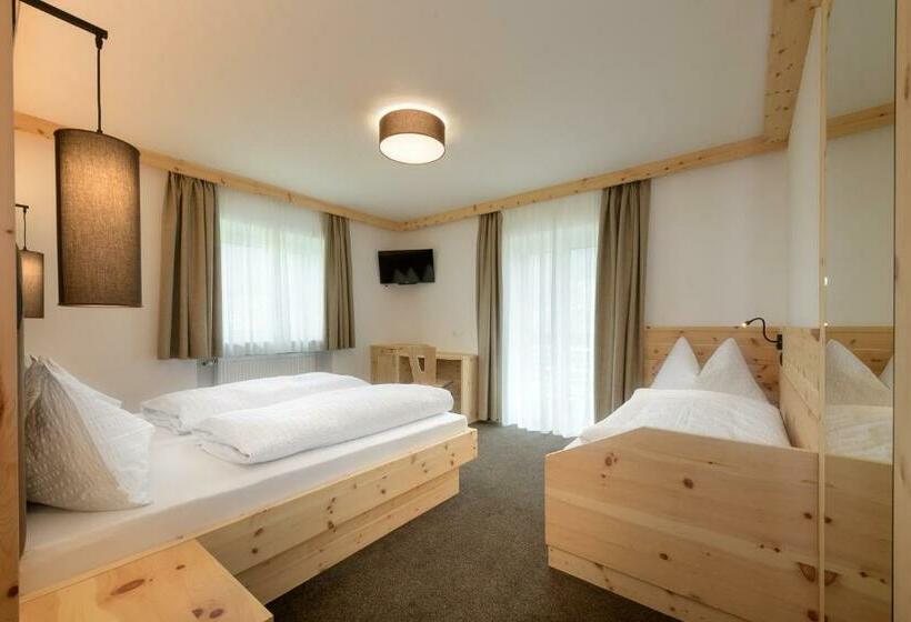 Трехместный Номер Superior, Garni August