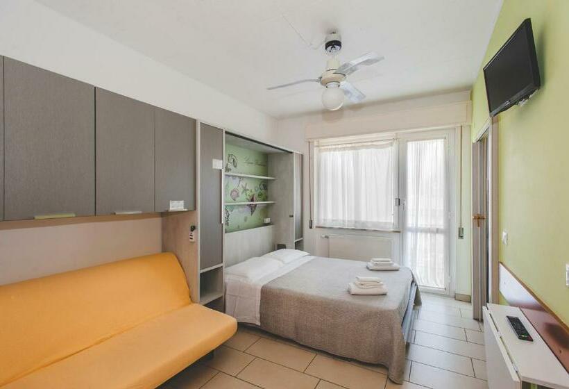 استودیوی استاندارد, Ligure Residence