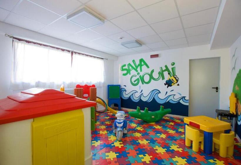 استودیوی استاندارد, Ligure Residence