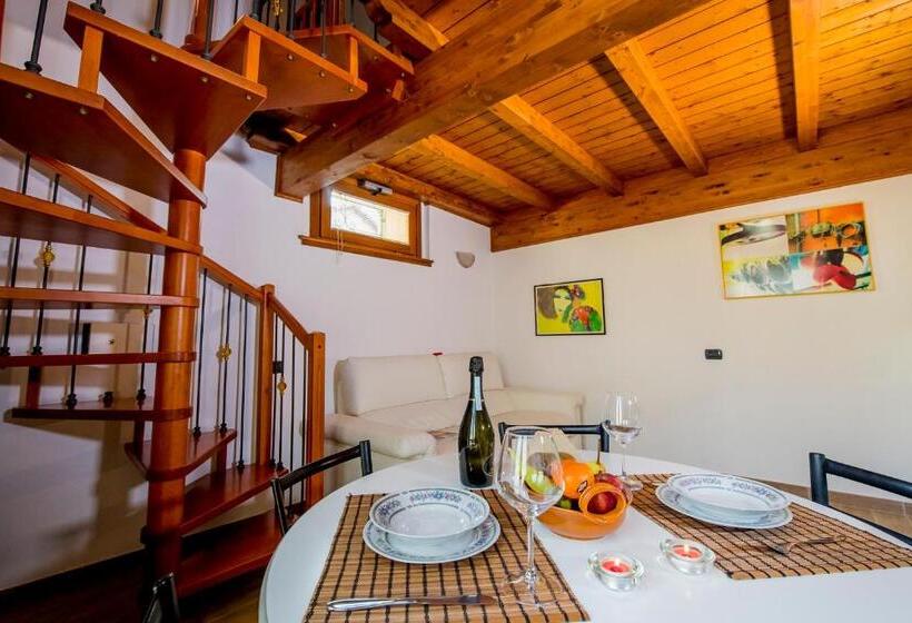 Апартаменты 1 Спальня, Il Borgo