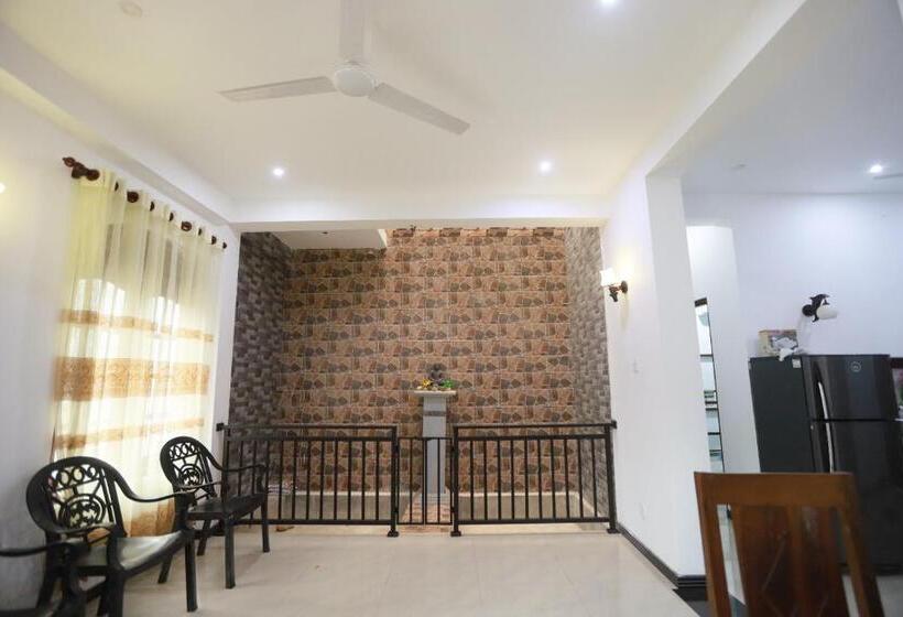 Номер Deluxe, Surfside Retreat Weligama