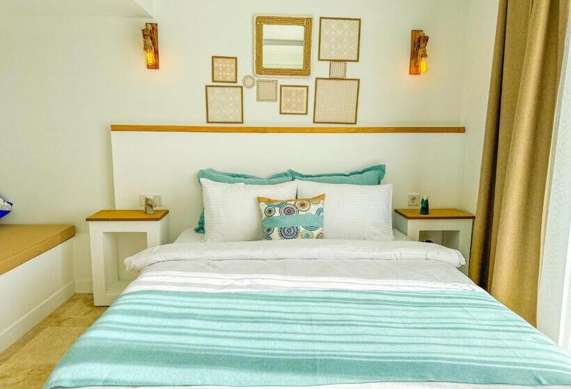 Люкс, Mavi Cam Hotel Ayvalik