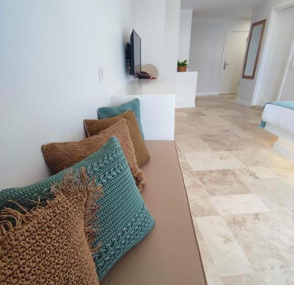 Трехместный Номер Deluxe, Mavi Cam Hotel Ayvalik