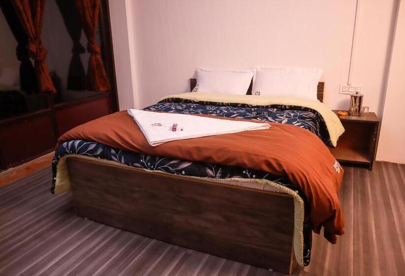 Quarto Quádruplo Deluxe, Mountain Meadows