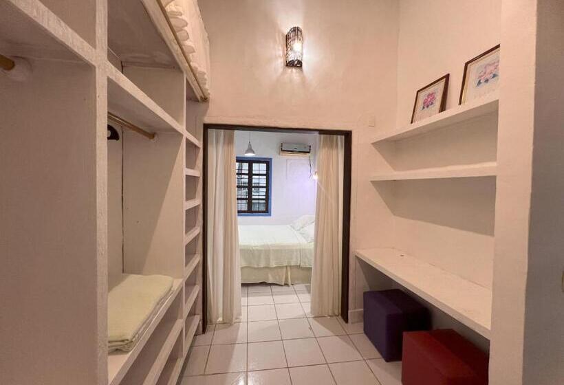 בקתת חדר, Zil Hospeda