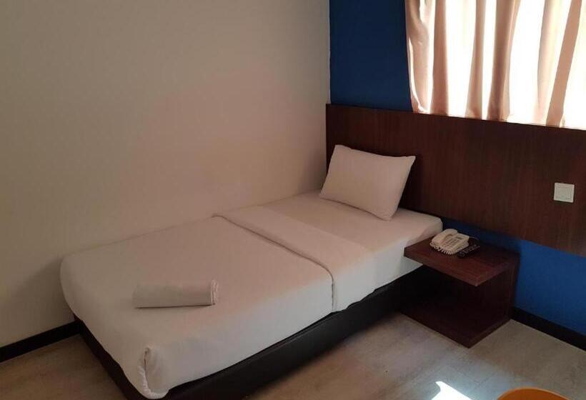 Номер Стандарт Индивидуальный, Seeds Hotel Puchong Koi
