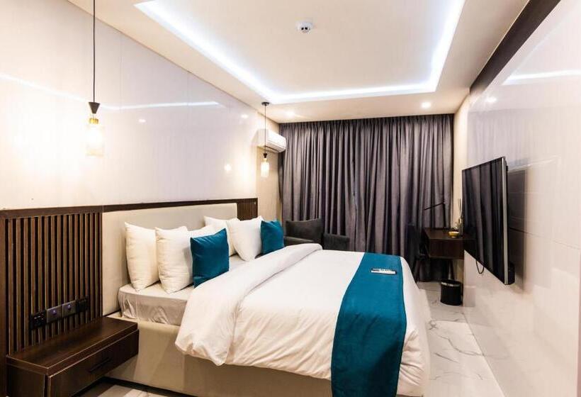 اتاق کلاسیک چهارنفره, Bon Hotel Nest Garki Ii