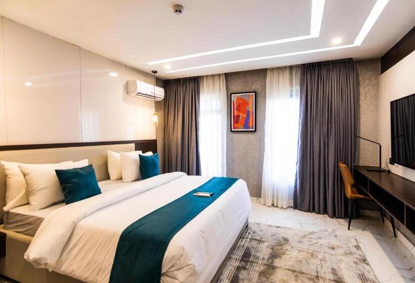 سوییت جونیور, Bon Hotel Nest Garki Ii
