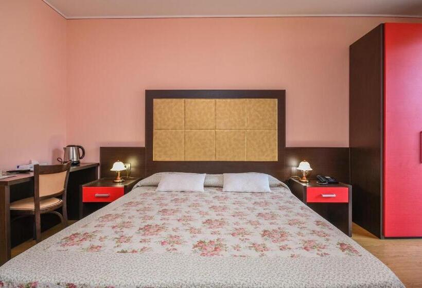 اتاق استاندارد چهار تخته, Camere America B&b