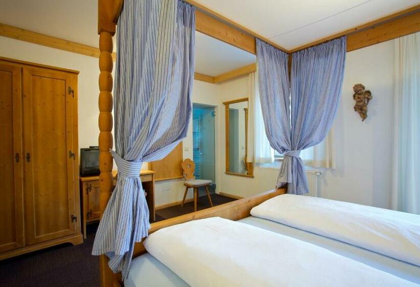 Номер Стандарт, B&b Pardeller