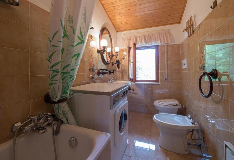 Апартаменты 3 Спальни, La Villa