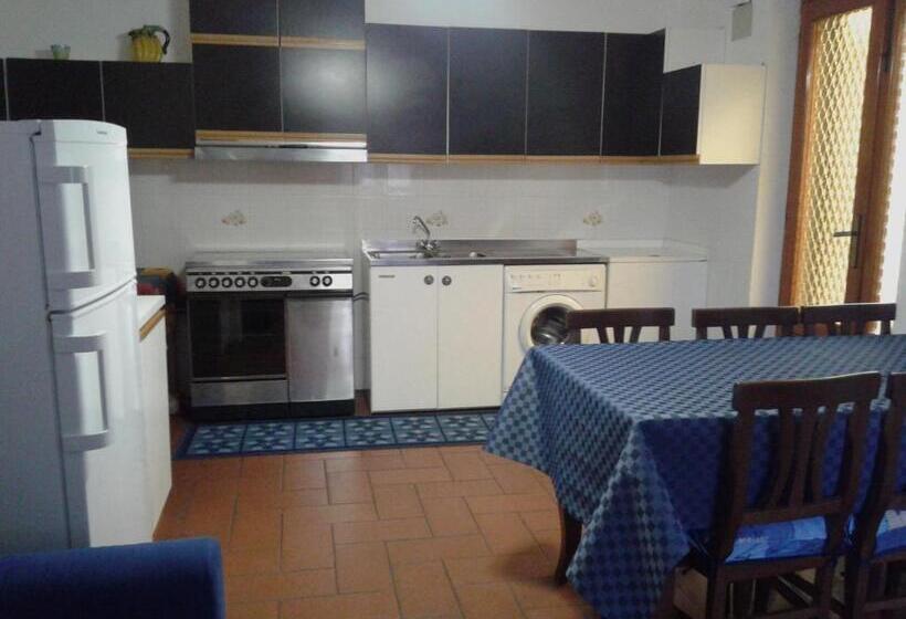 Апартаменты 2 Спальни, La Villa
