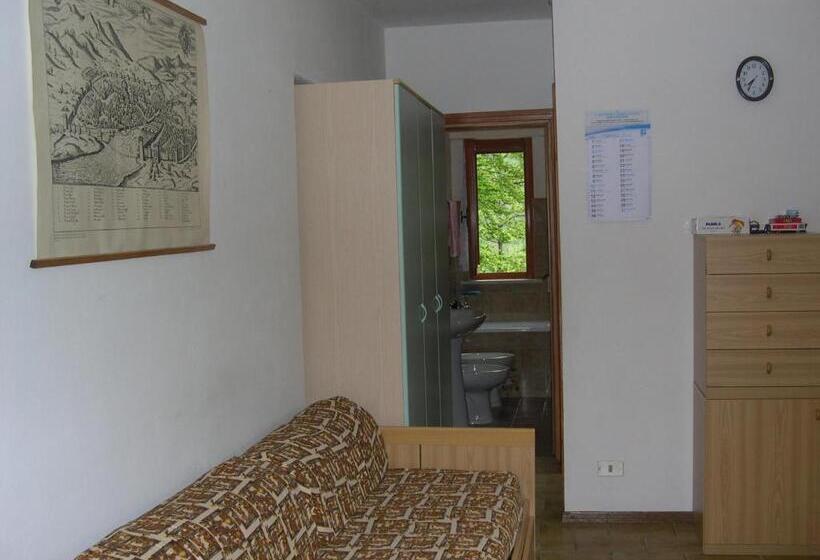 Апартаменты 1 Спальня Нижний Этаж, La Villa