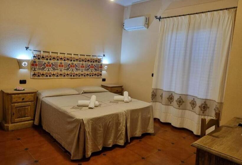Quarto Estandar, Plammas