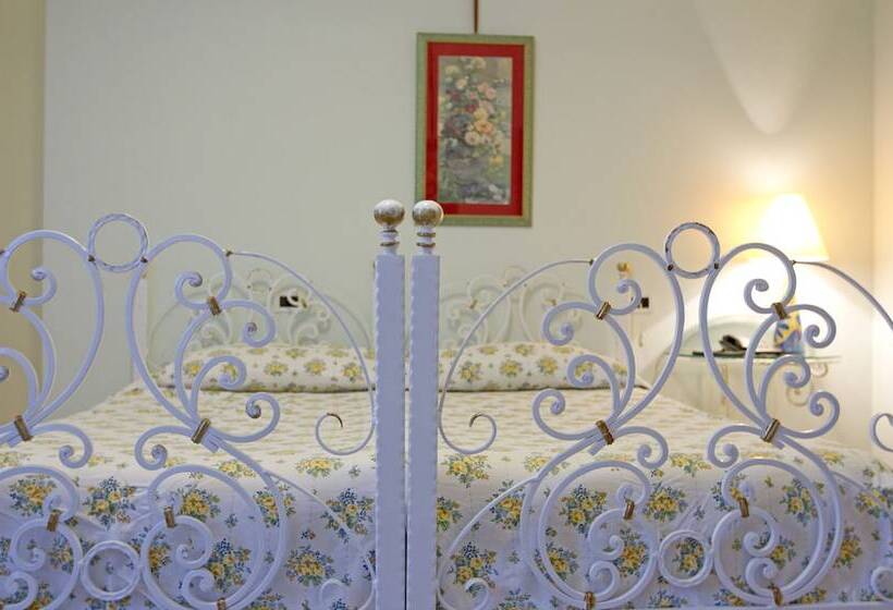 수피리어 룸, Villa Scalabrini