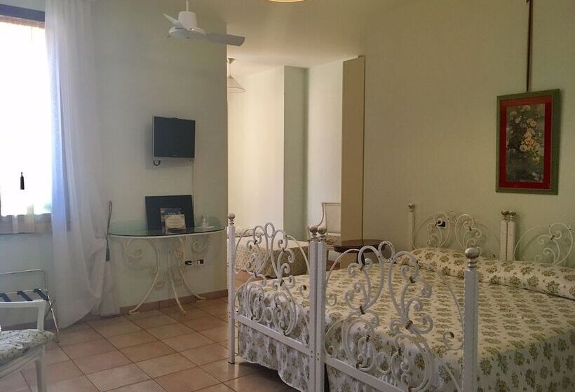 Quarto Triplo Economy, Villa Scalabrini