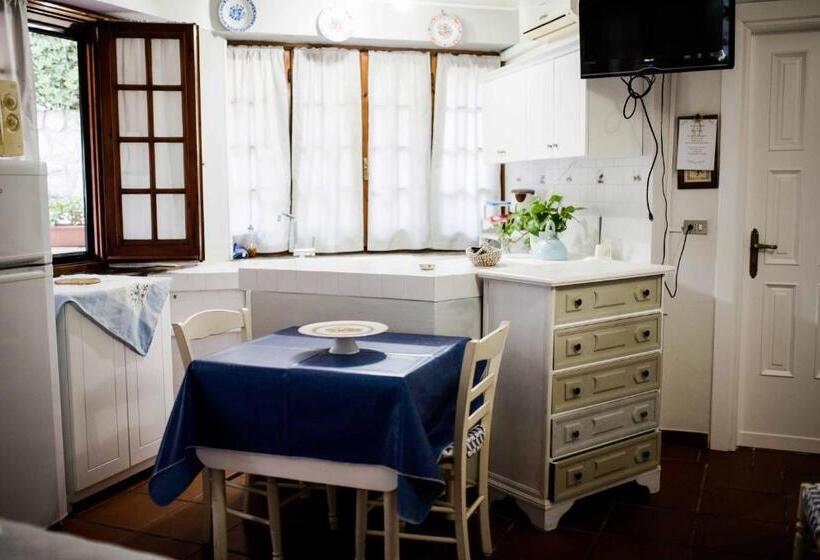 استودیوی لوکس, Villa Ida Bed & Breakfast
