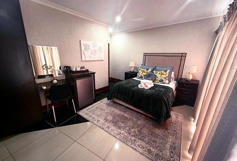 اتاق لوکس, Indlovu Guesthouse