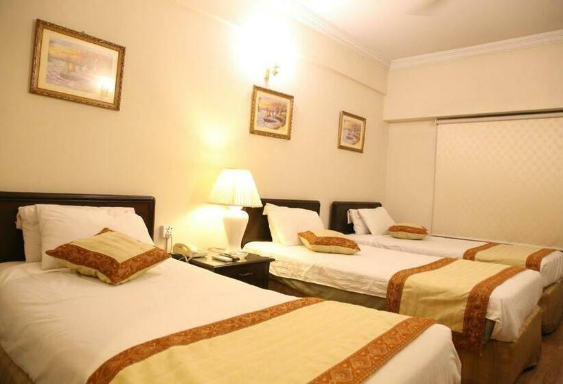 اتاق اجرایی سه نفره, Carlton Tower Hotel Lahore
