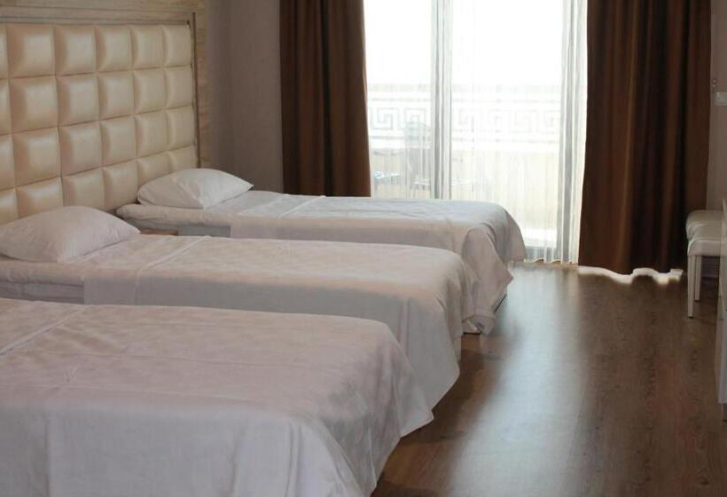 스탠다드 트리플 발코니 룸, Mirage Hotel   Struga