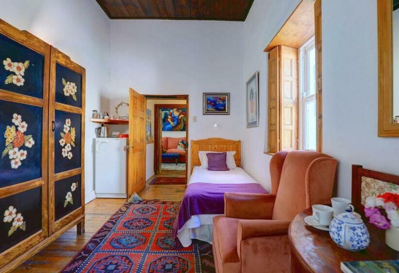 Трехместный Номер Комфорт, 81 On Church Guest House
