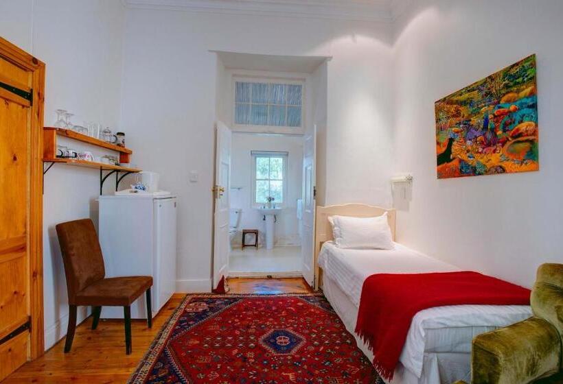 Трехместный Номер Deluxe, 81 On Church Guest House