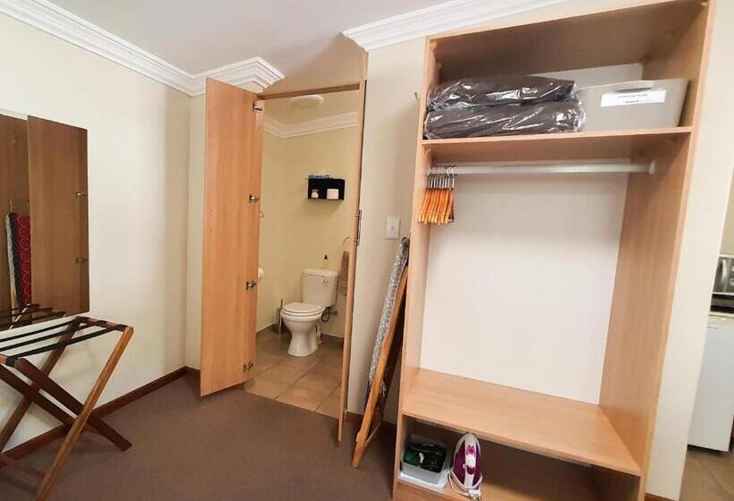 Семейный Номер, Cummings Guesthouse