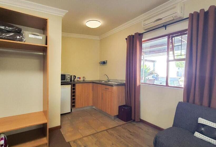 Семейный Номер, Cummings Guesthouse